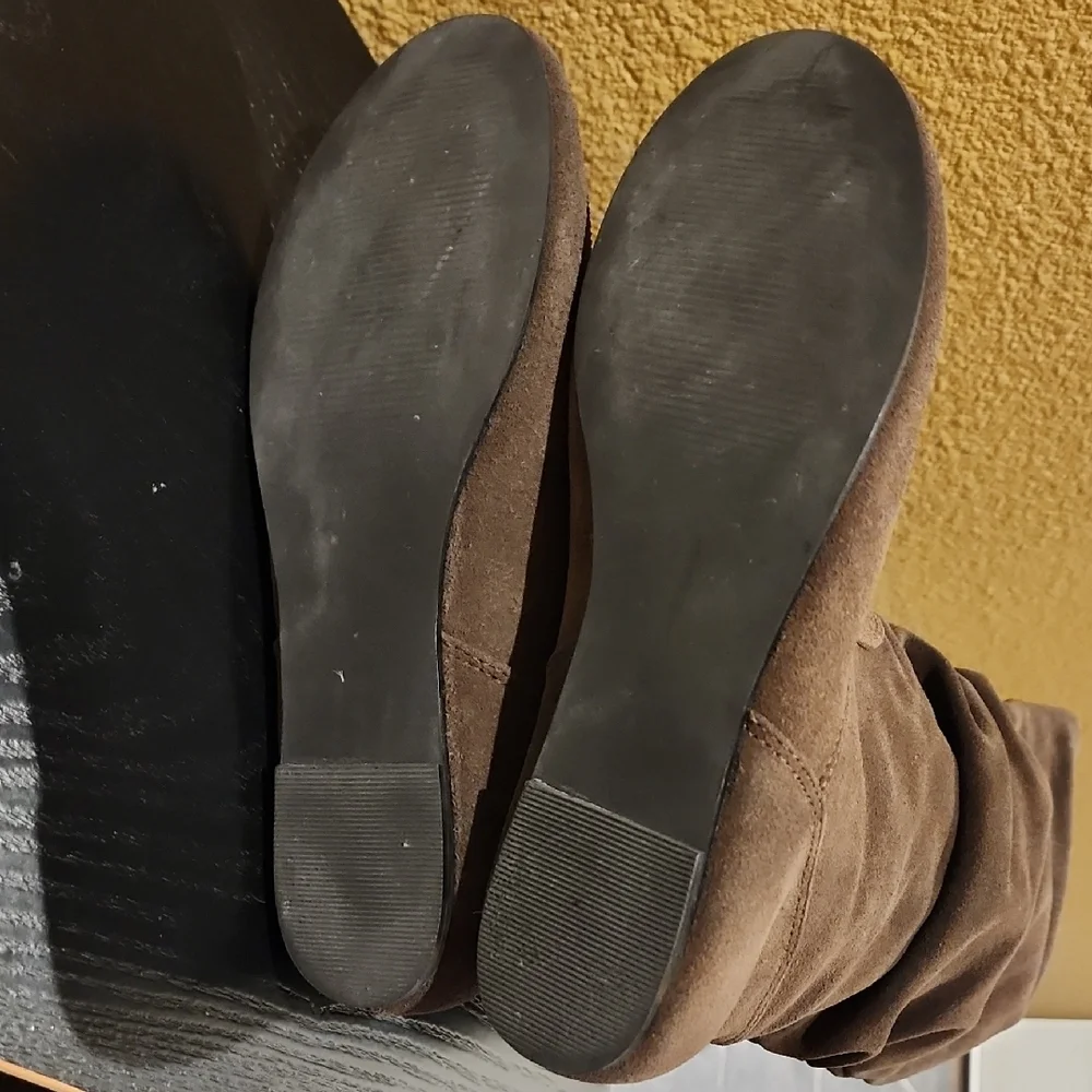 Steve Madden Brown Slouchy Boots - Picture 7 of 10